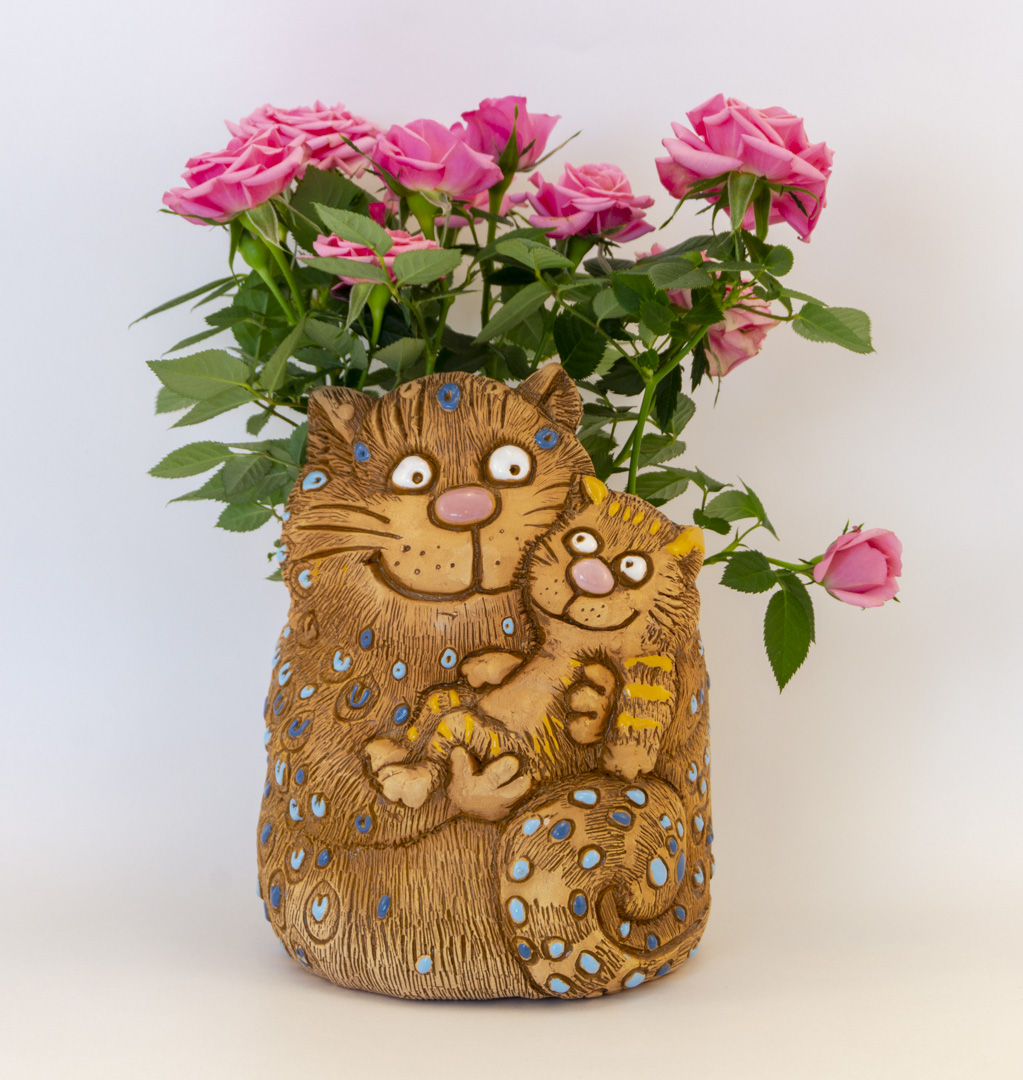 Кошка с котёнком кашпо керамика