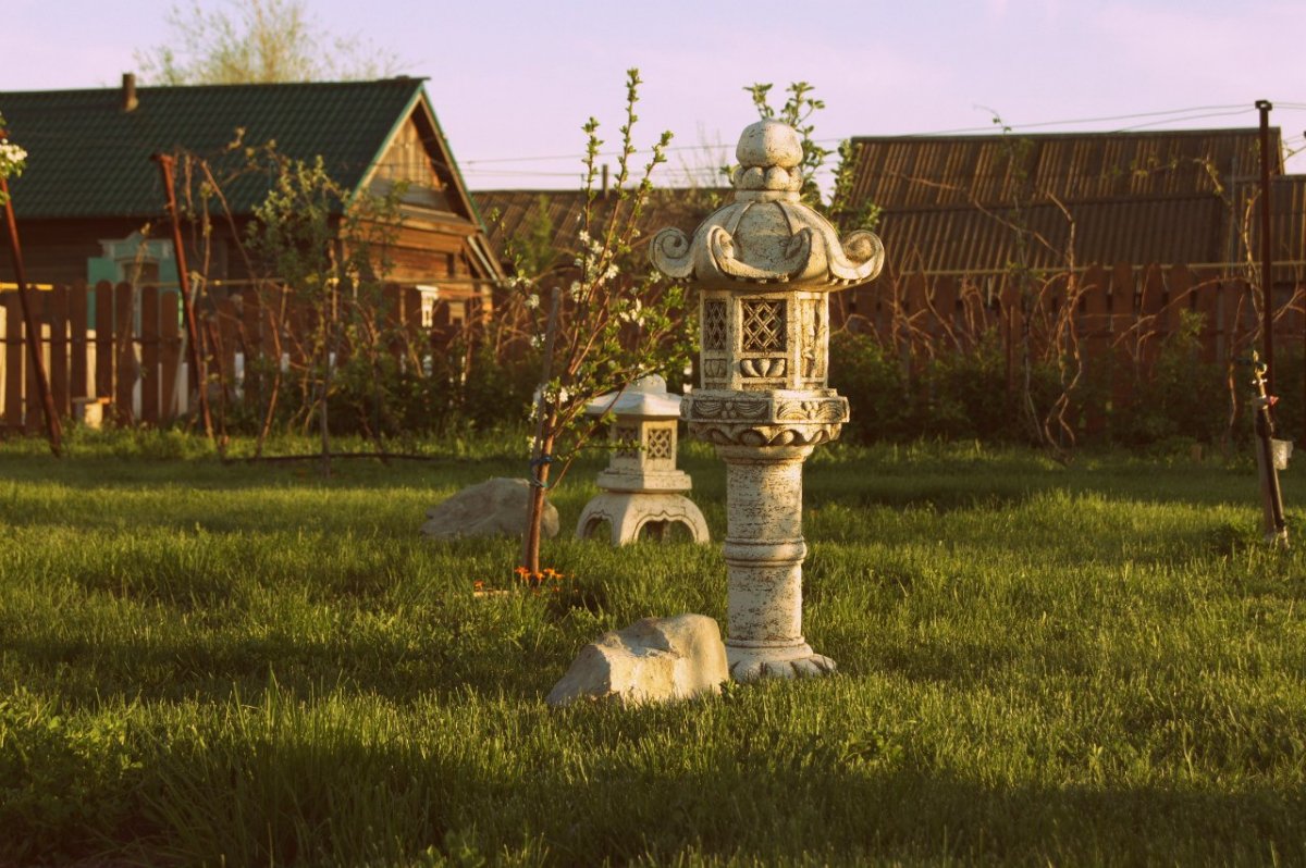Японский фонарь для сада