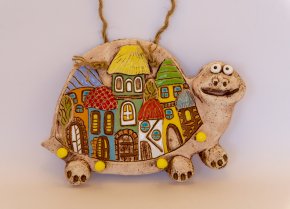 Черепаха ключница настенная
