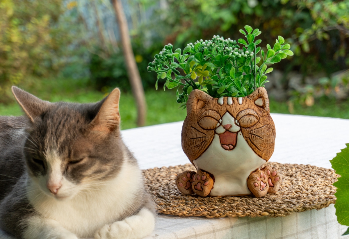 Аниме счастливый котёнок кашпо, фигурка