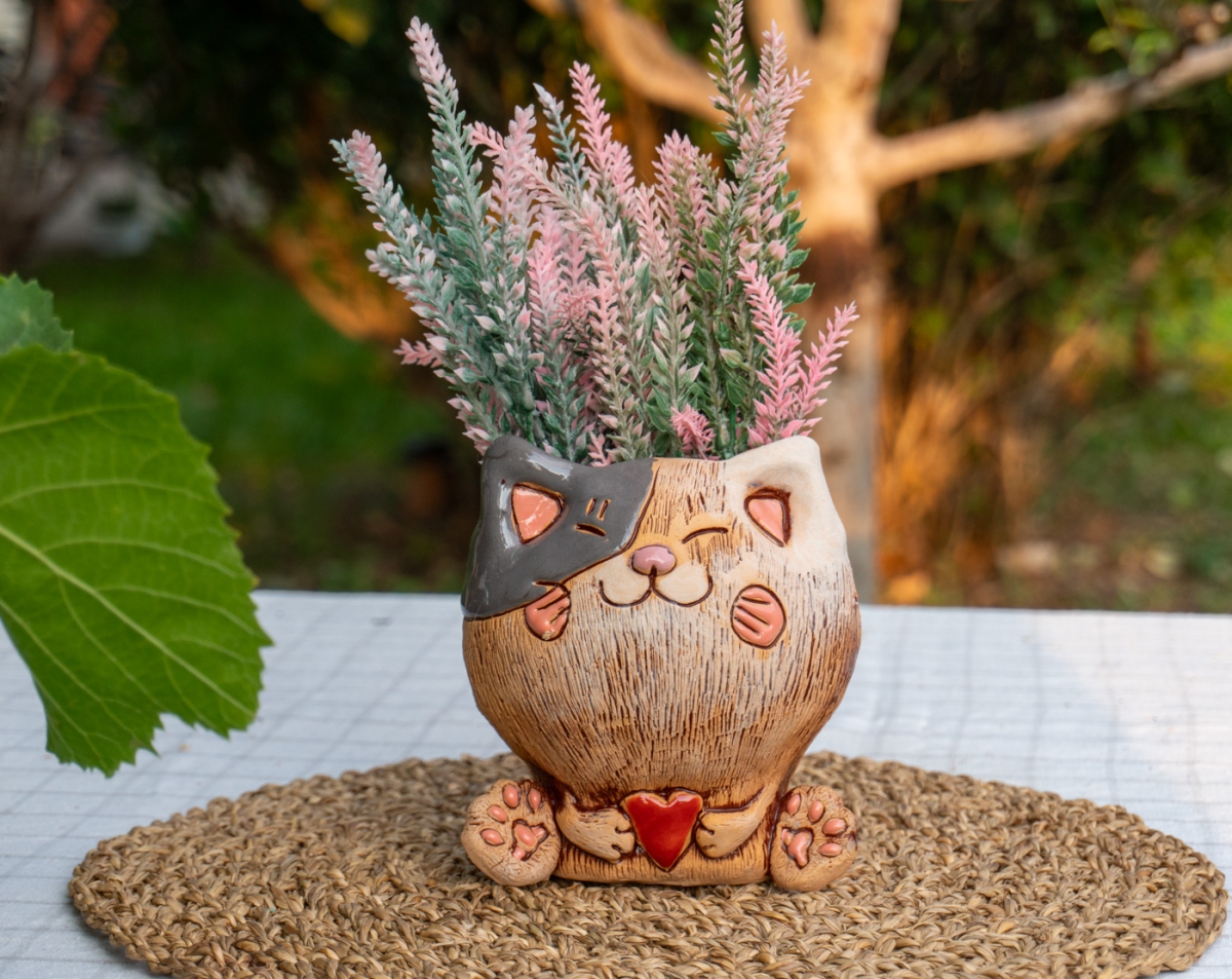 Аниме кот с сердцем забавное кашпо, фигурка