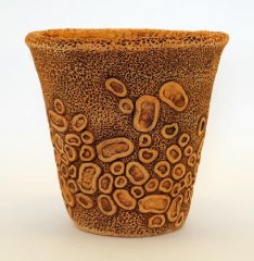 Коралл горшок глиняный